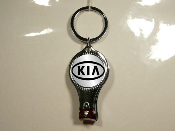 LLAVERO MULTIUSOS DE METAL CON 3 FUNCIONES.