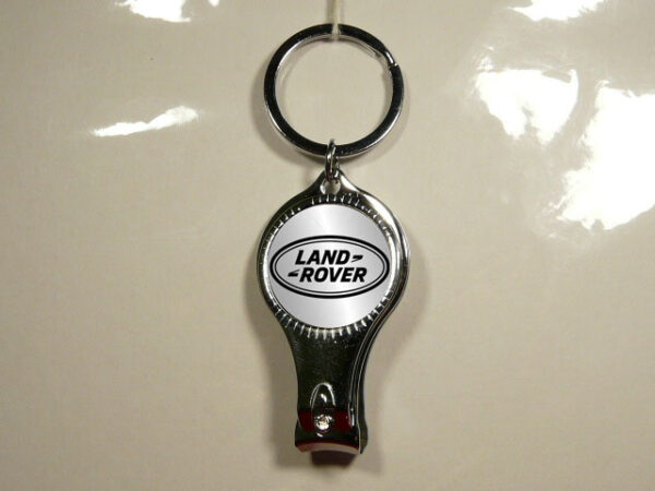 LLAVERO MULTIUSOS DE METAL CON 3 FUNCIONES.