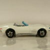 COCHE CLASICO DE SEGUNDA MANO CON POCAS SEÑALES DE USO Y BUEN ESTADO GENERAL A ESCALA APROXIMADA 1/64.