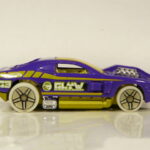 COCHE NUEVO TH EDICION LIMITADA A ESCALA APROXIMADA 1/64 SIN BLISTER.