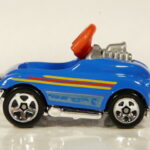 COCHE NUEVO TH EDICION LIMITADA A ESCALA APROXIMADA 1/64 SIN BLISTER.