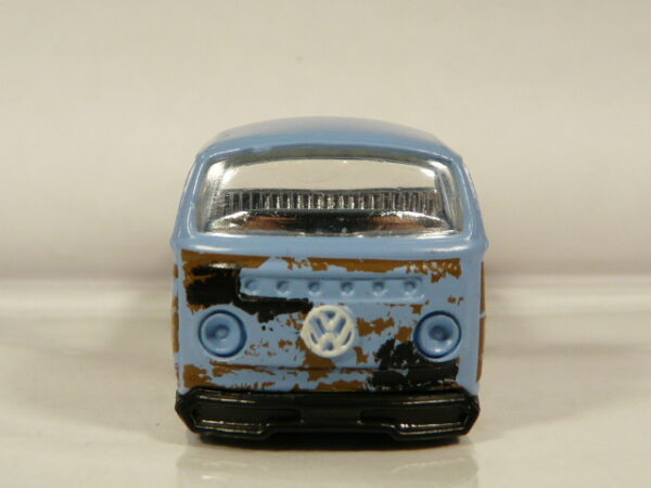 FURGONETA PICKUP NUEVA SIN BLISTER A ESCALA APROXIMADA 1/64. VISTA FRONTAL.