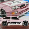 COCHE CLASICO DEPORTIVO NUEVO EN MINIATURA A ESCALA APROXIMADA 1/64.
