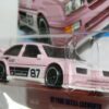 COCHE CLASICO DEPORTIVO NUEVO EN MINIATURA A ESCALA APROXIMADA 1/64. VISTA FRONTAL.