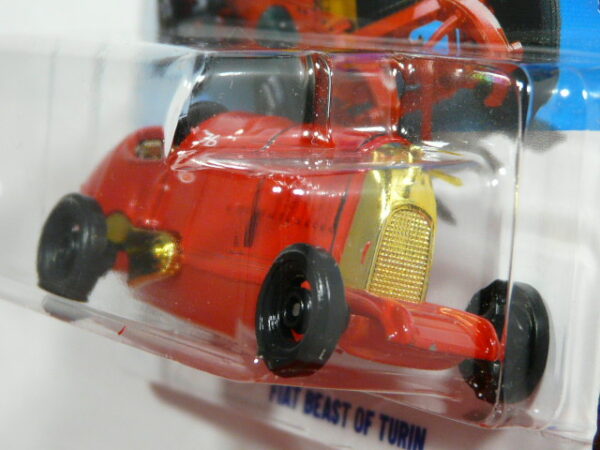 COCHE CLASICO DE CARRERAS NUEVO EN MINIATURA A ESCALA APROXIMADA 1/64. VISTA FRONTAL.