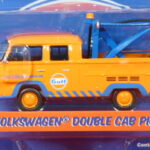 FURGONETA PICKUP DE ASISTENCIA NUEVA EN MINIATURA A ESCALA APROXIMADA 1/64 DE LA SERIE LIMITADA EXCLUSIVE HOBBY.
