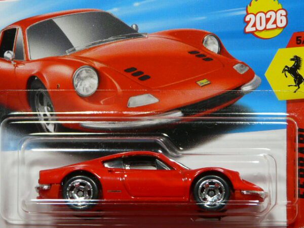 COCHE CLÁSICO DEPORTIVO COUPE NUEVO EN MINIATURA A ESCALA APROXIMADA 1/64.