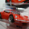 COUPE DEPORTIVO CLASICO NUEVO EN MINIATURA A ESCALA APROXIMADA 1/64. VISTA FRONTAL.