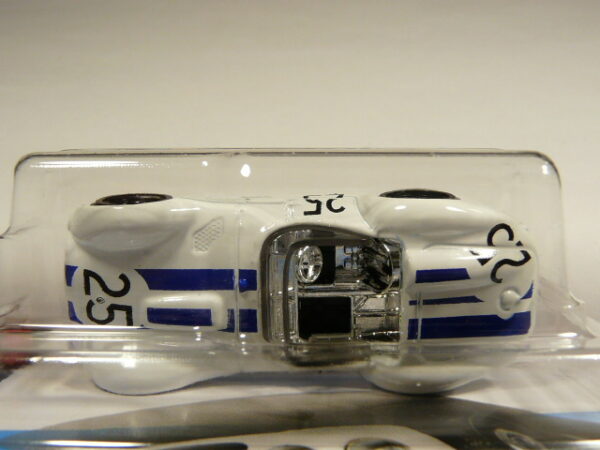 ROADSTER CLÁSICO NUEVO EN MINIATURA A ESCALA APROXIMADA 1/64. VISTA AEREA.