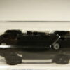 ROADSTER CLÁSICO NUEVO EN MINIATURA A ESCALA APROXIMADA 1/64. VISTA INFERIOR.