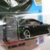 COUPÉ CLÁSICO NUEVO EN MINIATURA A ESCALA APROXIMADA 1/64. VISTA TRASERA.