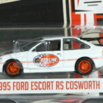 PARA MAYORES DE 14 AÑOS. COUPÉ NUEVO EN MINIATURA A ESCALA APROXIMADA 1/64 DE LA SERIE 14 VERSIÓN RED LINE.