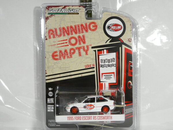 PARA MAYORES DE 14 AÑOS. COUPÉ NUEVO EN MINIATURA A ESCALA APROXIMADA 1/64 DE LA SERIE 14 VERSIÓN RED LINE.VISTA FRONTAL BLISTER