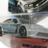 BERLINA DEPORTIVA NUEVA EN MINIATURA A ESCALA APROXIMADA 1/64. VISTA FRONTAL.