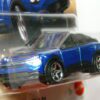 SUV NUEVO EN MINIATURA A ESCALA APROXIMADA 1/64. VISTA FRONTAL.