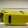 AMBULANCIA NUEVA EN MINIATURA A ESCALA APROXIMADA 1/64. VISTA AEREA.