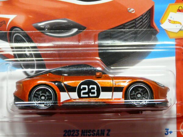 COUPE NUEVO EN MINIATURA A ESCALA APROXIMADA 1/64.