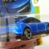 COCHE DEPORTIVO ELÉCTRICO NUEVO A ESCALA APROXIMADA 1/64. VISTA TRASERA.