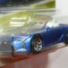 ROADSTER NUEVO EN MINIATURA A ESCALA APROXIMADA 1/64. VISTA FRONTAL.