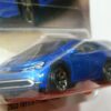 COCHE HÍBRIDO NUEVO EN MINIATURA A ESCALA APROXIMADA 1/64. VISTA FRONTAL.