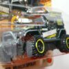TODOTERRENO 4X4 NUEVO EN MINIATURA A ESCALA APROXIMADA 1/64. VISTA FRONTAL.